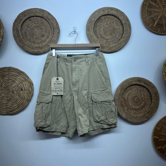 American Eagle Outfitters Other - NEW AE American Eagle Beige Khaki Supply Cargo Shorts Mens 30 Pockets